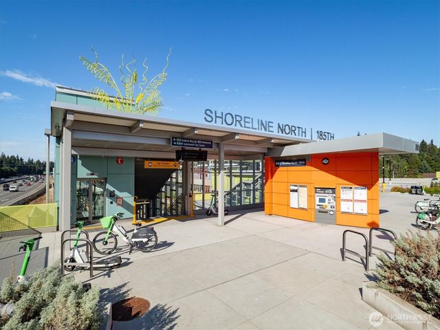 18032 - C Sunnyside Avenue N, Shoreline, WA 98133