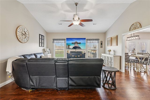 1694 McClellan Road, Spring Valley Twp, OH 45385