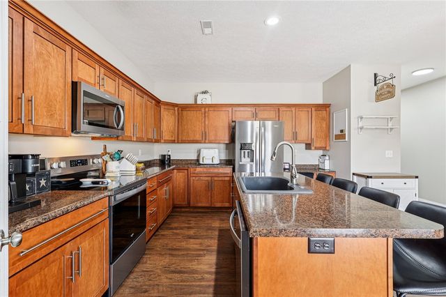 1694 McClellan Road, Spring Valley Twp, OH 45385