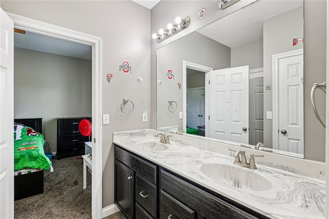 1694 McClellan Road, Spring Valley Twp, OH 45385