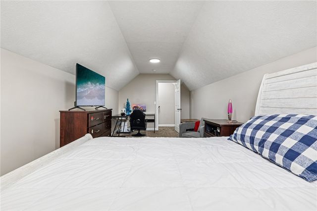 1694 McClellan Road, Spring Valley Twp, OH 45385