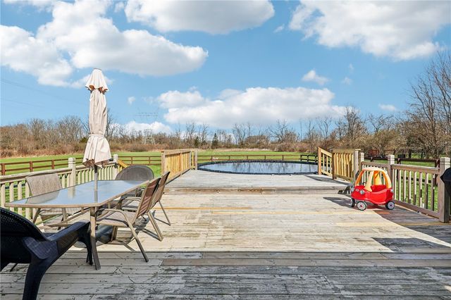 1694 McClellan Road, Spring Valley Twp, OH 45385