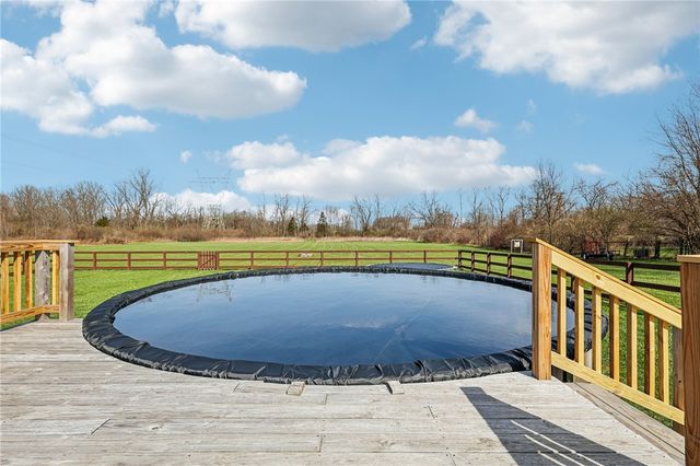 1694 McClellan Road, Spring Valley Twp, OH 45385