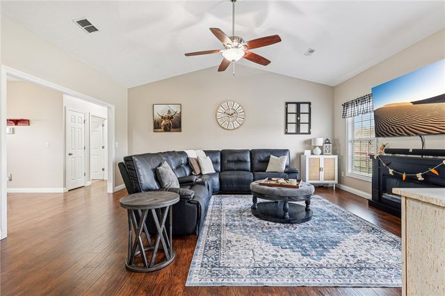 1694 McClellan Road, Spring Valley Twp, OH 45385