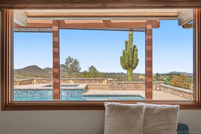 30218 Cool Valley Ln, Valley Center, CA 92082