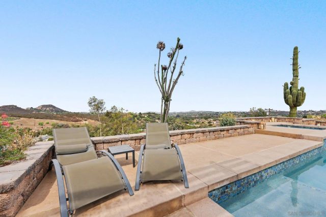 30218 Cool Valley Ln, Valley Center, CA 92082