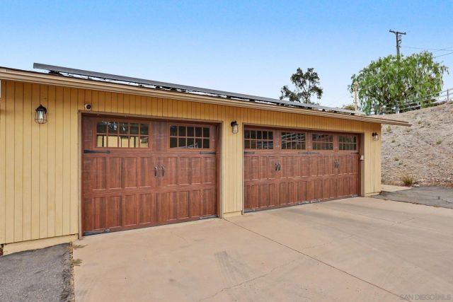 30218 Cool Valley Ln, Valley Center, CA 92082