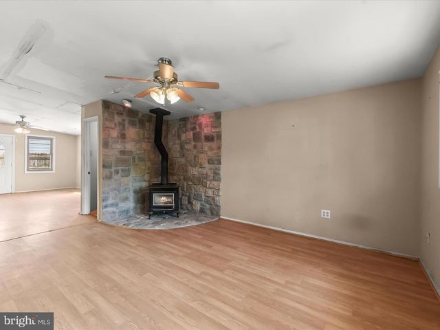 907 PRINCETON TER, Glen Burnie, MD 21060