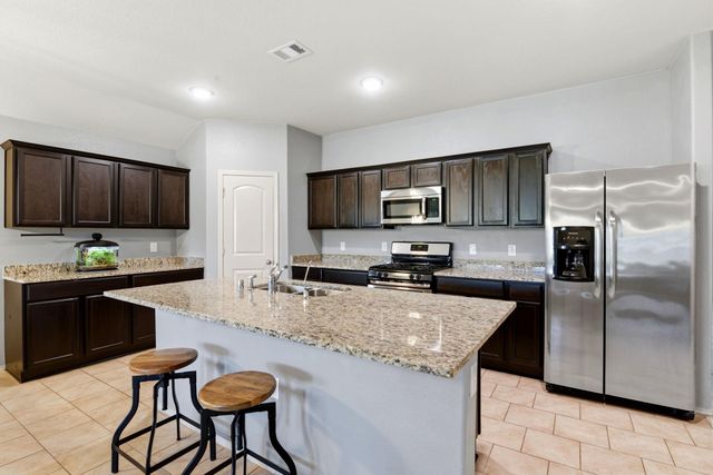 9630 Paloma Creek Drive, Tomball, TX 77375