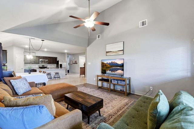 9630 Paloma Creek Drive, Tomball, TX 77375
