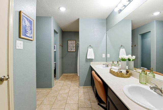 9630 Paloma Creek Drive, Tomball, TX 77375