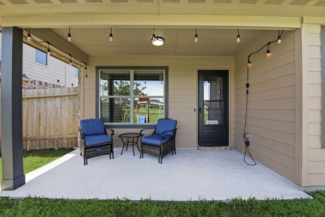 9630 Paloma Creek Drive, Tomball, TX 77375
