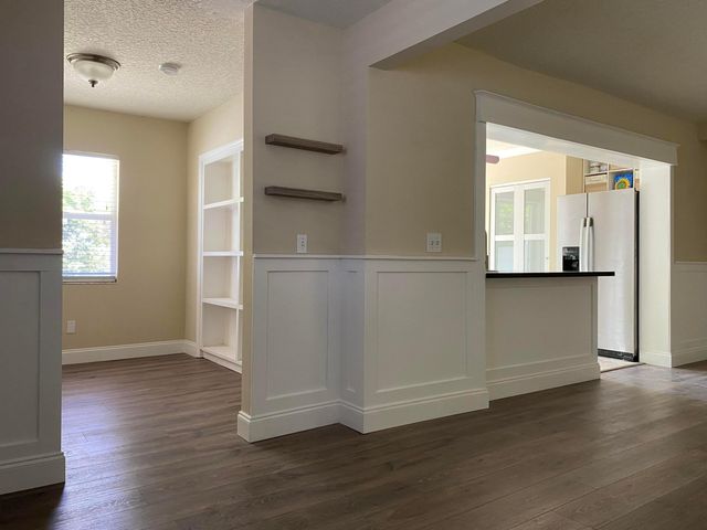 1057 SW Spruce Street, Palm City, FL 34990