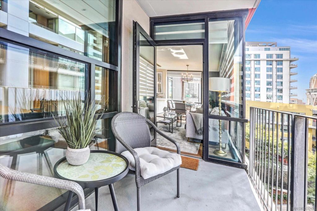 350 11th Ave 624, San Diego, CA 92101