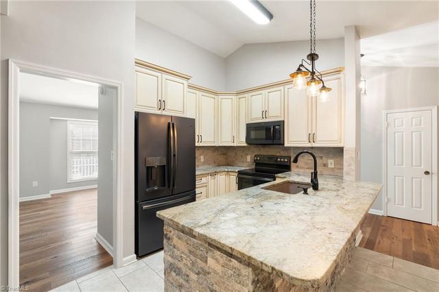 5428 & 5430 Davis Mill Road, Greensboro, NC 27406