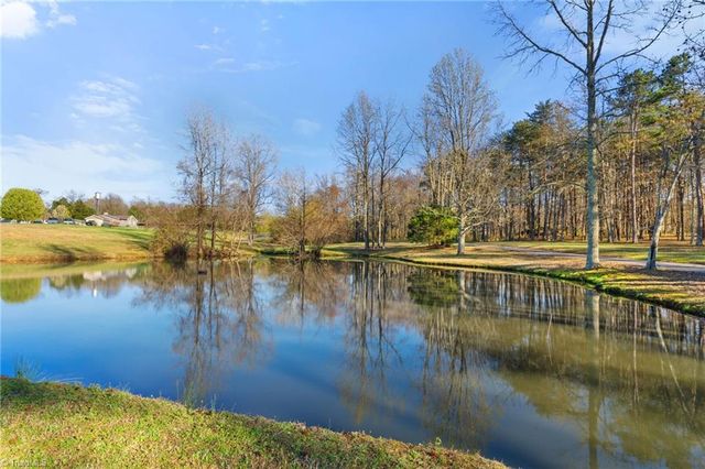 5428 & 5430 Davis Mill Road, Greensboro, NC 27406