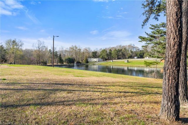 5428 & 5430 Davis Mill Road, Greensboro, NC 27406