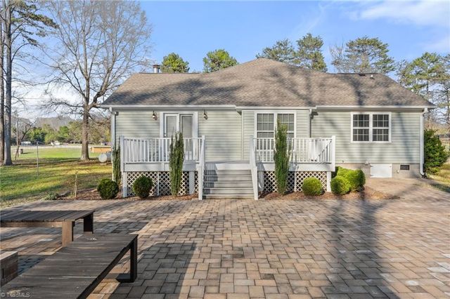 5428 & 5430 Davis Mill Road, Greensboro, NC 27406