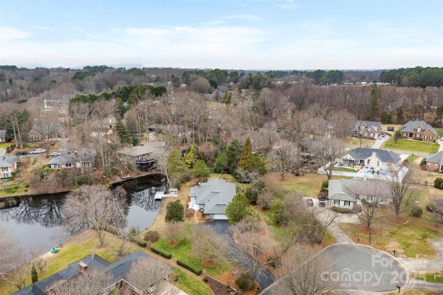 3623 E Club Colony Drive, Gastonia, NC 28056