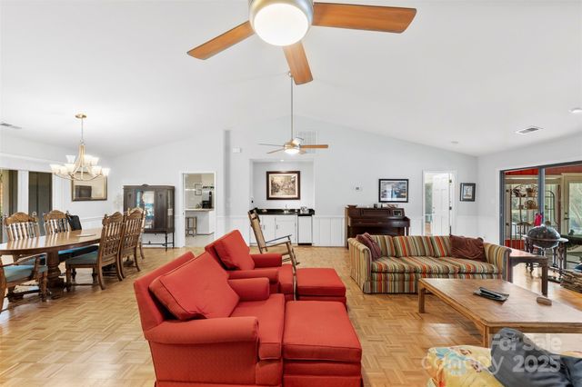 3623 E Club Colony Drive, Gastonia, NC 28056