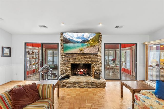 3623 E Club Colony Drive, Gastonia, NC 28056