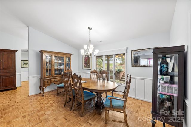 3623 E Club Colony Drive, Gastonia, NC 28056