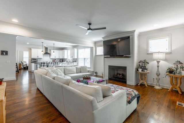 9418 Silver Stone Lane, Ooltewah, TN 37363