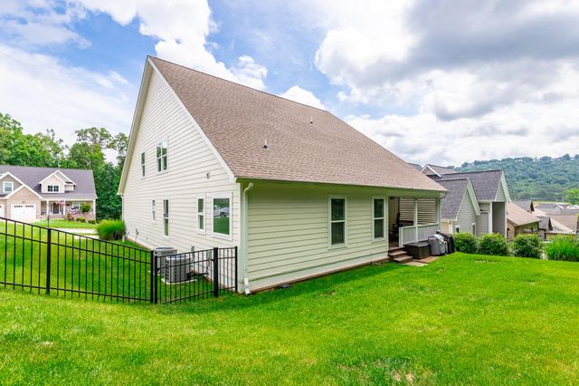 9418 Silver Stone Lane, Ooltewah, TN 37363