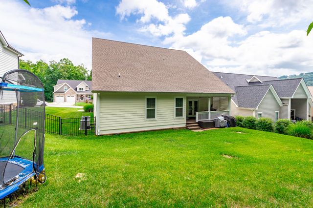 9418 Silver Stone Lane, Ooltewah, TN 37363