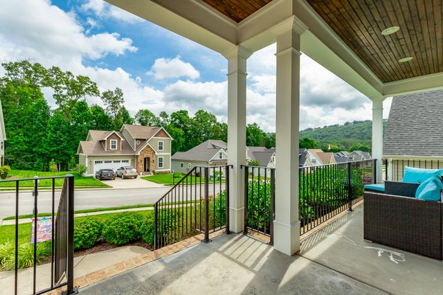 9418 Silver Stone Lane, Ooltewah, TN 37363