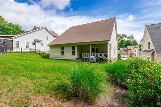 9418 Silver Stone Lane, Ooltewah, TN 37363