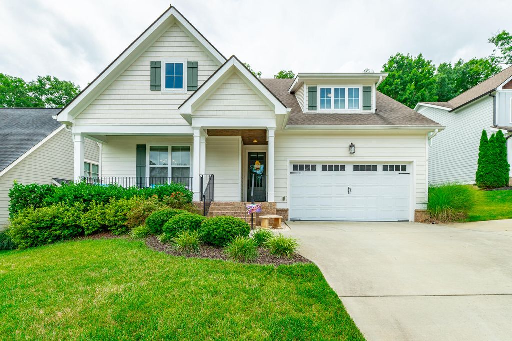 9418 Silver Stone Lane, Ooltewah, TN 37363