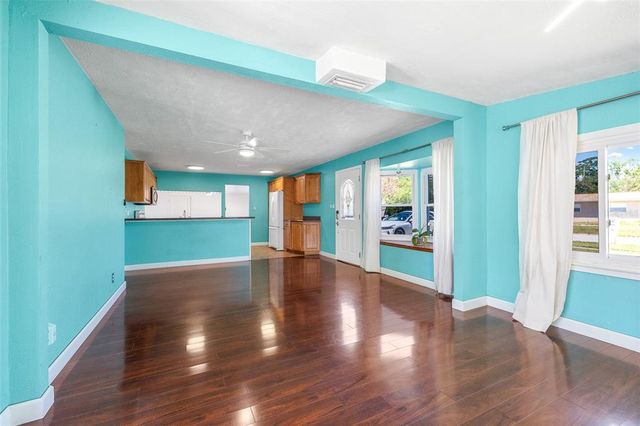 4732 W WYOMING AVENUE, Tampa, FL 33616