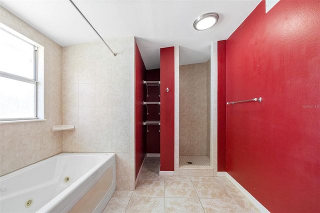 4732 W WYOMING AVENUE, Tampa, FL 33616