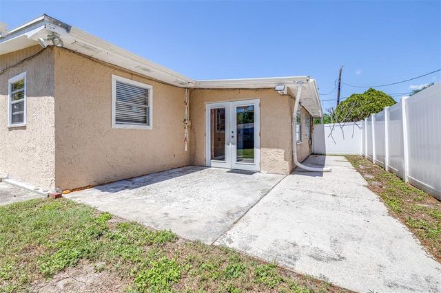 4732 W WYOMING AVENUE, Tampa, FL 33616