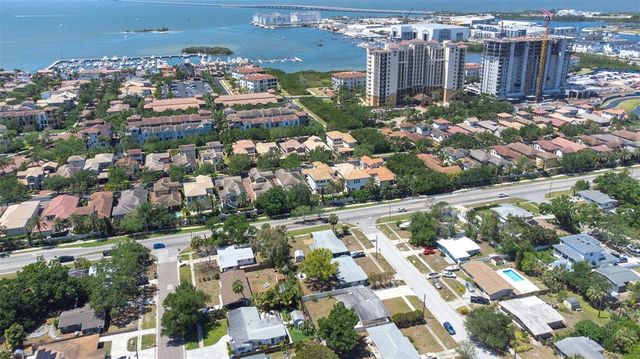 4732 W WYOMING AVENUE, Tampa, FL 33616