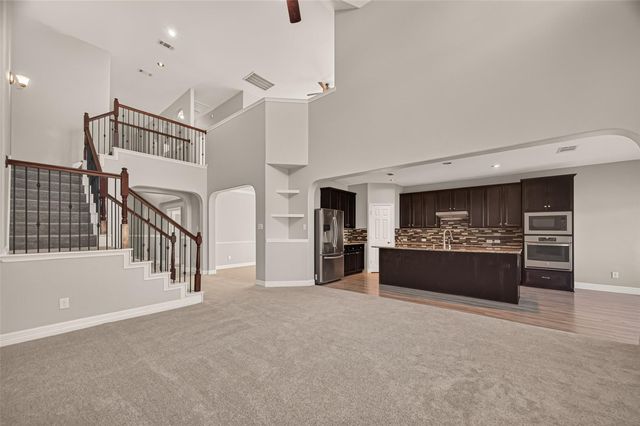 6638 Miller Shadow Lane, Sugar Land, TX 77479