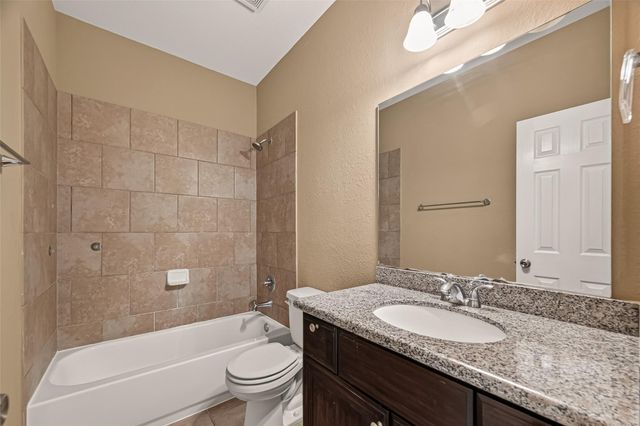 6638 Miller Shadow Lane, Sugar Land, TX 77479