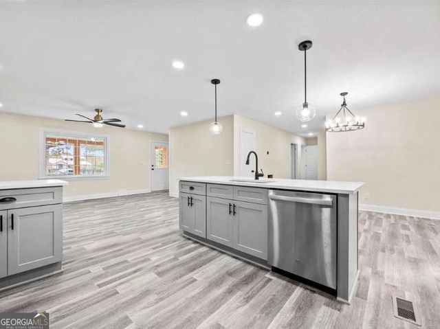 239 Brown Drive, Clermont, GA 30527