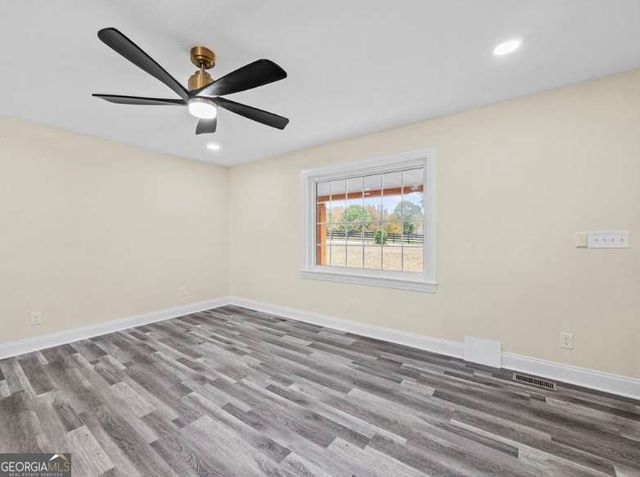 239 Brown Drive, Clermont, GA 30527
