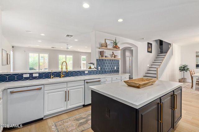 3311 E ANIKA Drive, Gilbert, AZ 85298