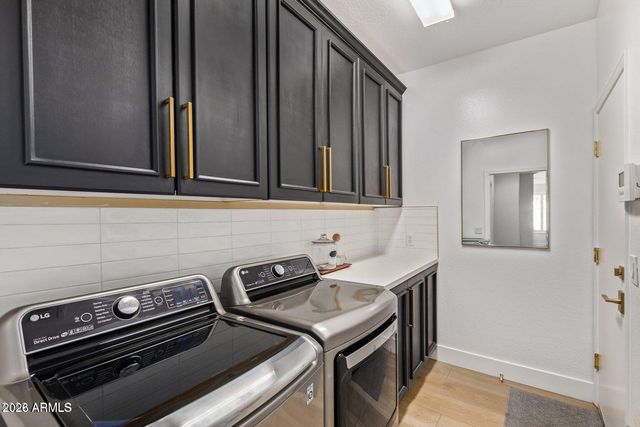 3311 E ANIKA Drive, Gilbert, AZ 85298