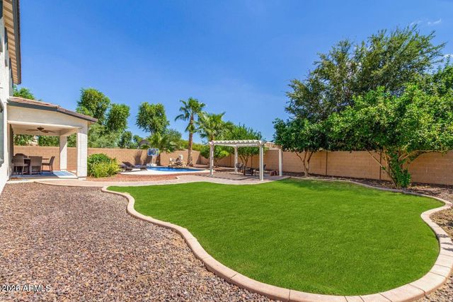 3311 E ANIKA Drive, Gilbert, AZ 85298