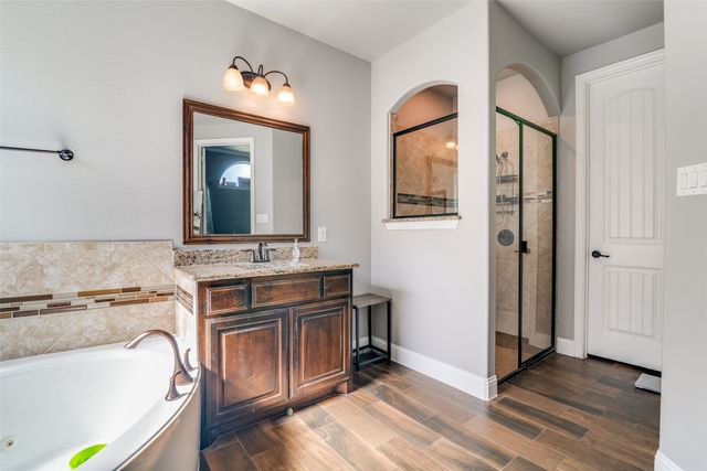 9615 Edgeway Circle, Rowlett, TX 75089