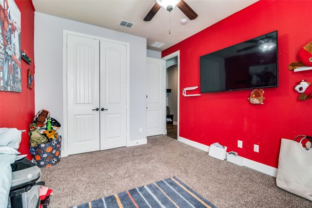 9615 Edgeway Circle, Rowlett, TX 75089