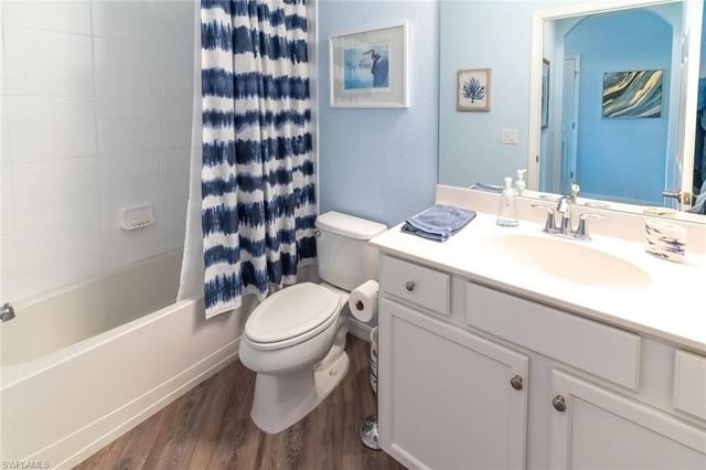 9820 Giaveno CIR # 1413, Naples, FL 34113