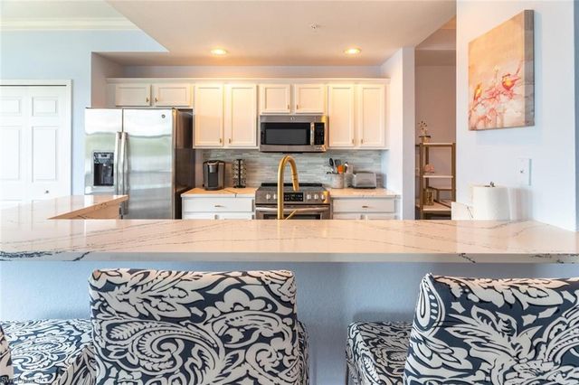 9820 Giaveno CIR # 1413, Naples, FL 34113