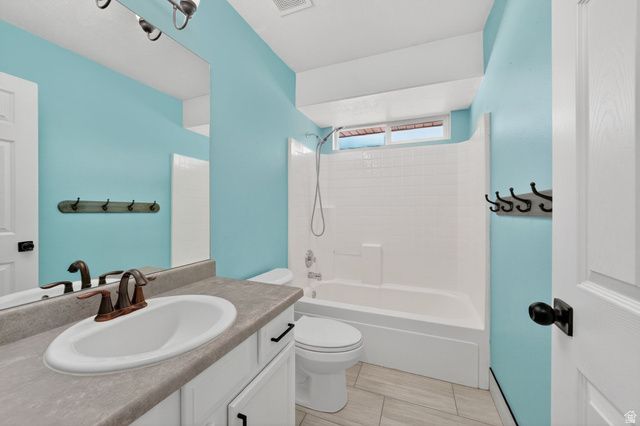4896 W ASPEN SPRINGS DR, Riverton, UT 84096