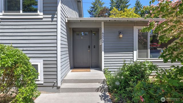 6572 123rd Avenue SE, Bellevue, WA 98006