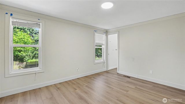 6572 123rd Avenue SE, Bellevue, WA 98006